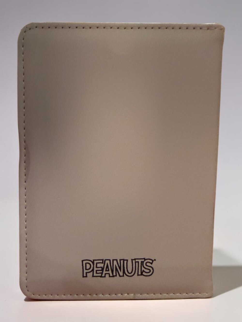 Peanuts Snoopy & Woodstock Passport and ID Wallet - NWOT - Picture 3 of 9